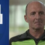 Mike Dean: Premier League referee reflects on unique career | Football Focus